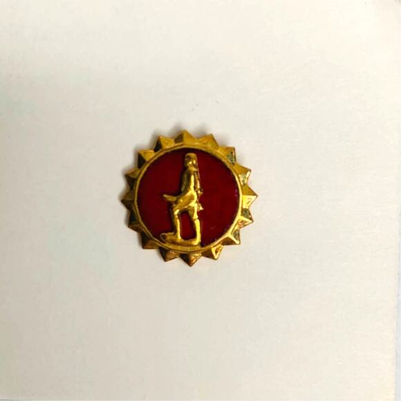 US Army Minute Man Lapel Button Vintage Pin Red Goldtone New - Picture 8 of 12